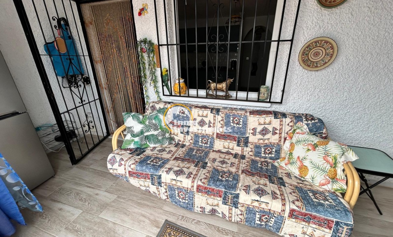 Resale - Bungalow - Torrevieja - El Chaparral