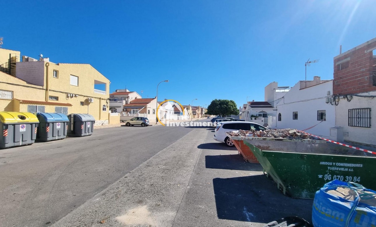 Resale - Bungalow - Torrevieja - El Chaparral
