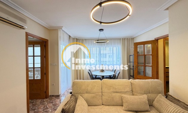 Resale - Apartment - Torrevieja - Playa de Los Locos