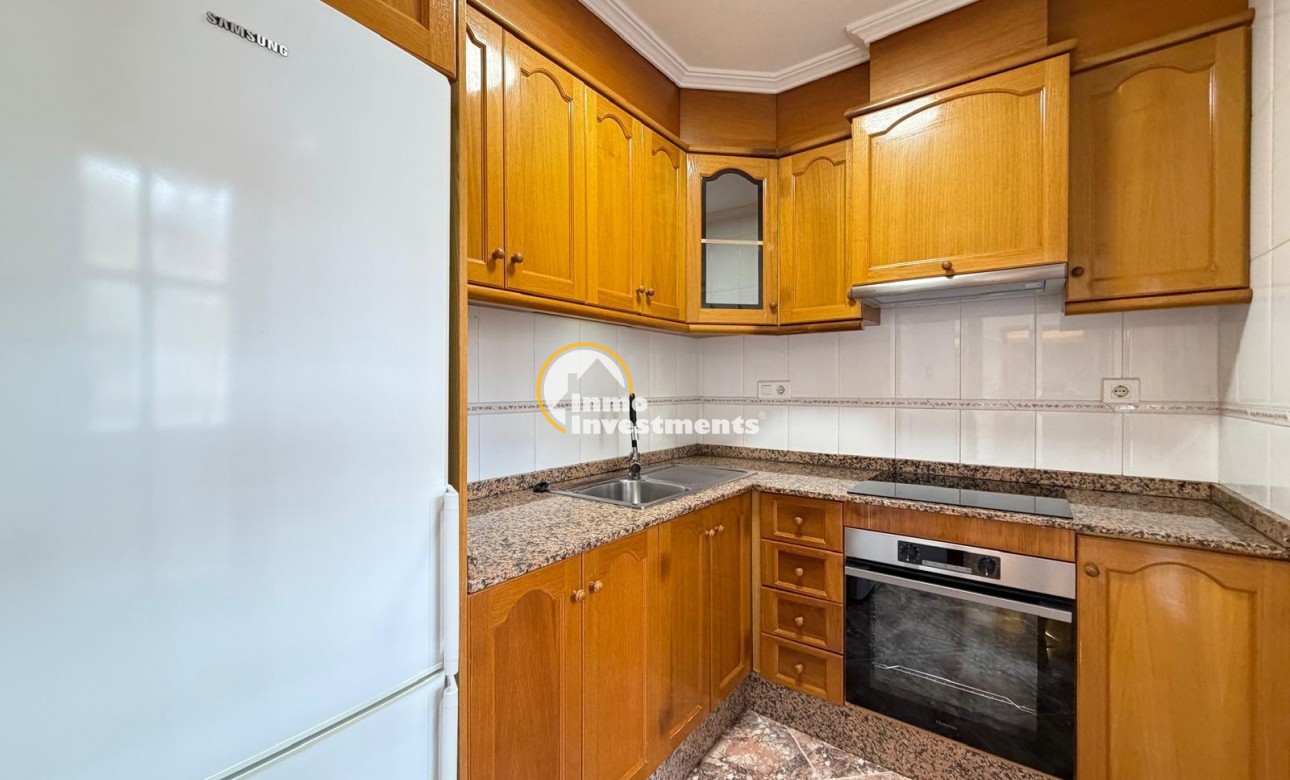 Resale - Apartment - Torrevieja - Playa de Los Locos