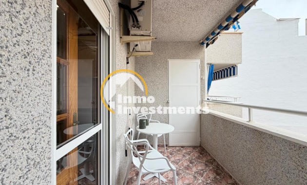 Resale - Apartment - Torrevieja - Playa de Los Locos
