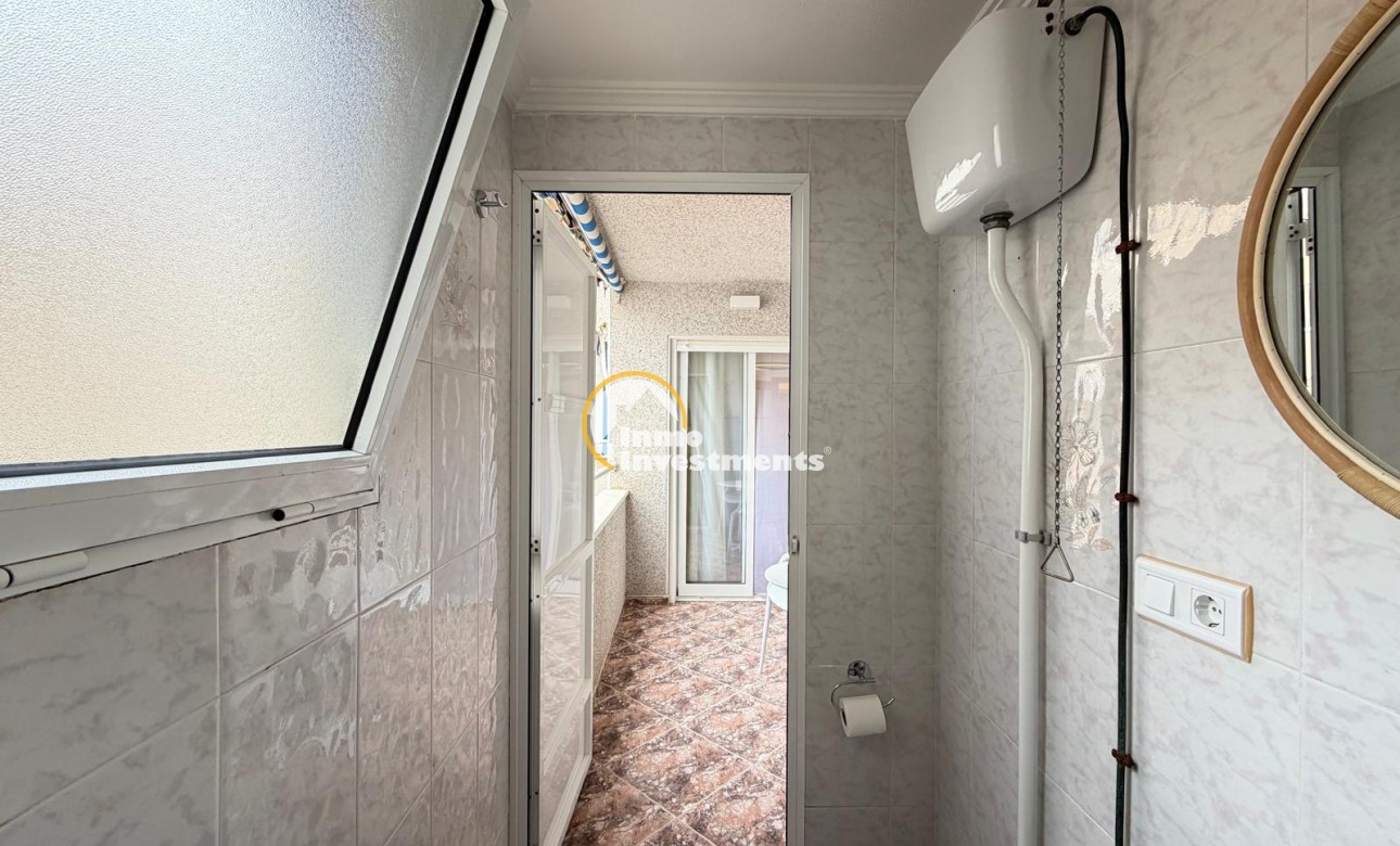 Resale - Apartment - Torrevieja - Playa de Los Locos