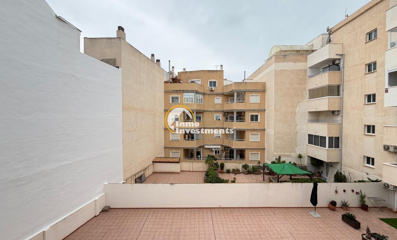 Resale - Apartment - Torrevieja - Playa de Los Locos