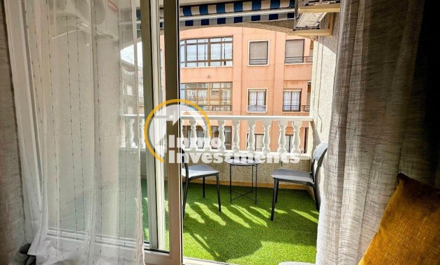 Reventa - Apartamento - Torrevieja - Playa del Cura