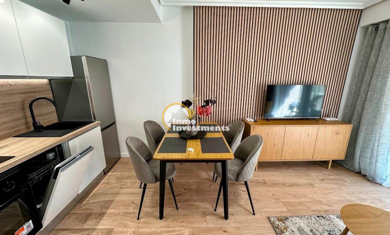 Reventa - Apartamento - Torrevieja - Playa del Cura