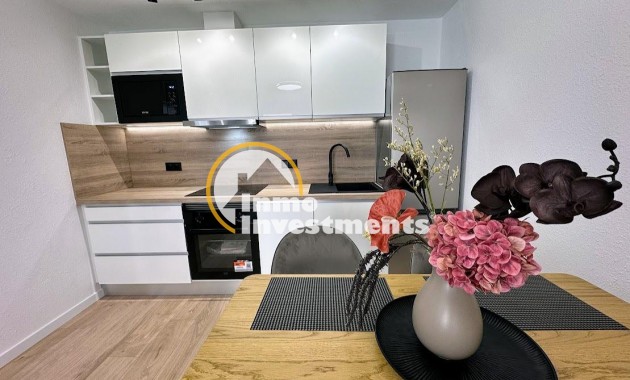 Reventa - Apartamento - Torrevieja - Playa del Cura