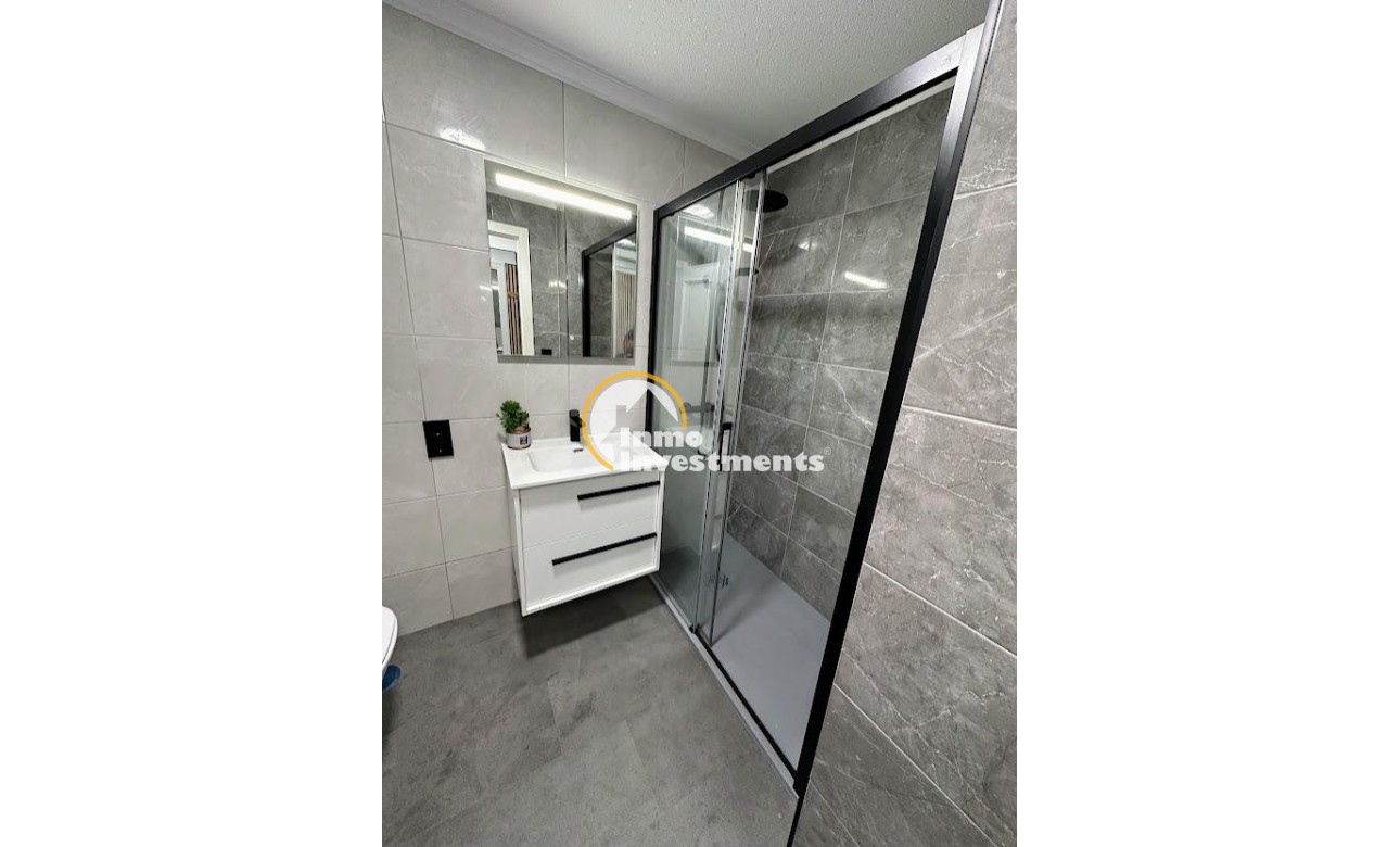 Reventa - Apartamento - Torrevieja - Playa del Cura