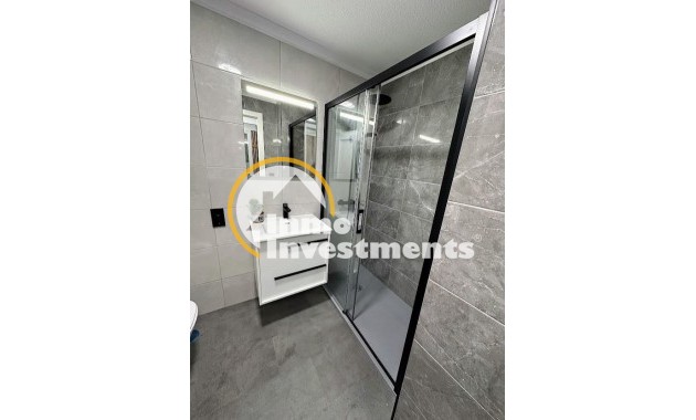 Reventa - Apartamento - Torrevieja - Playa del Cura