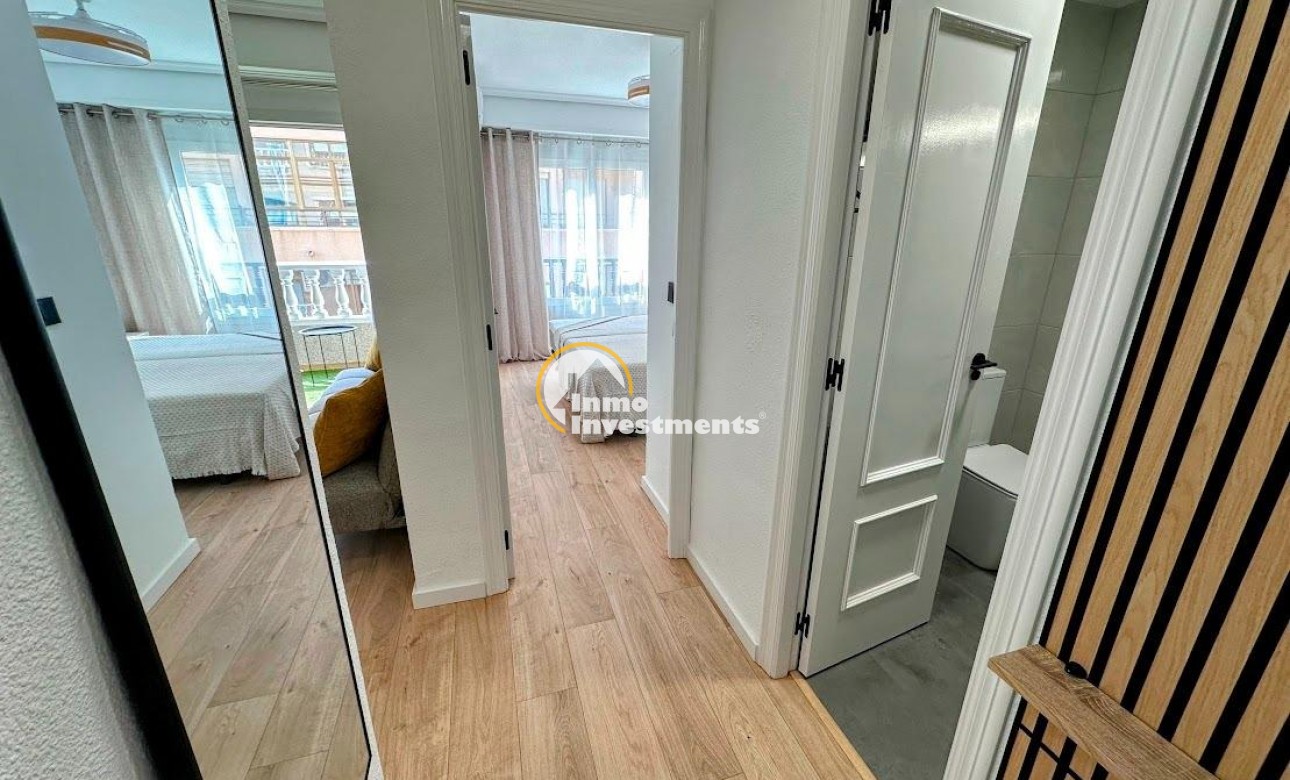 Reventa - Apartamento - Torrevieja - Playa del Cura