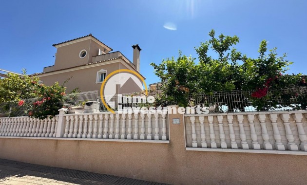 Reventa - Chalet independiente - Orihuela Costa - La Regia