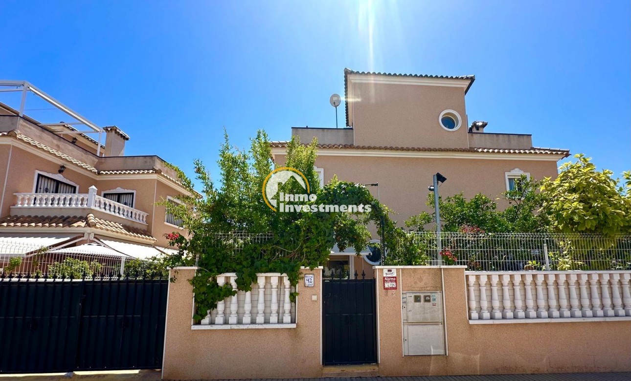 Reventa - Chalet independiente - Orihuela Costa - La Regia