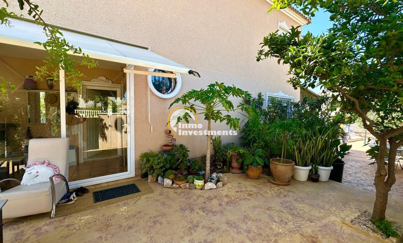 Reventa - Chalet independiente - Orihuela Costa - La Regia