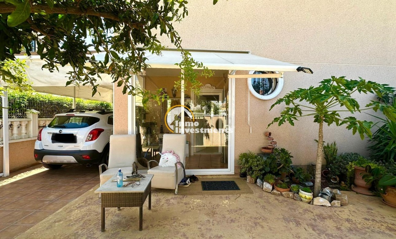 Reventa - Chalet independiente - Orihuela Costa - La Regia