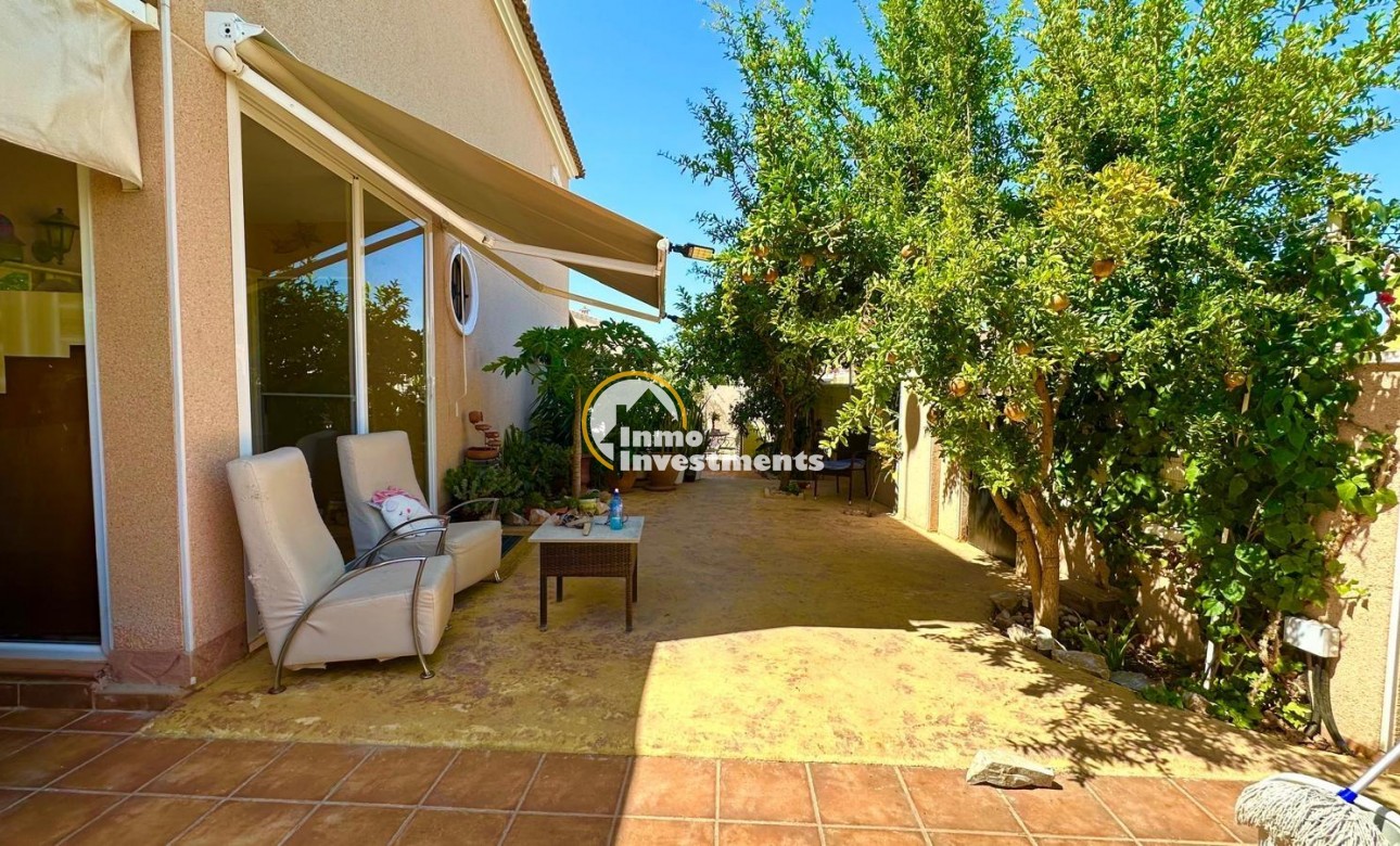 Reventa - Chalet independiente - Orihuela Costa - La Regia