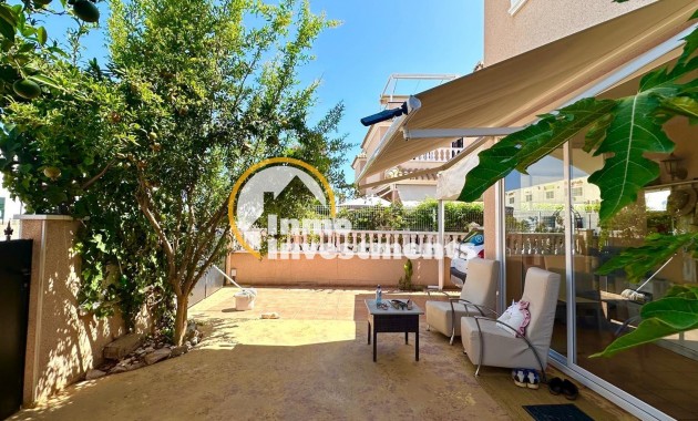 Reventa - Chalet independiente - Orihuela Costa - La Regia