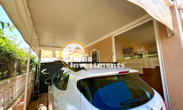 Reventa - Chalet independiente - Orihuela Costa - La Regia