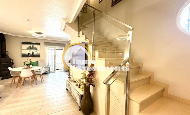 Reventa - Chalet independiente - Orihuela Costa - La Regia