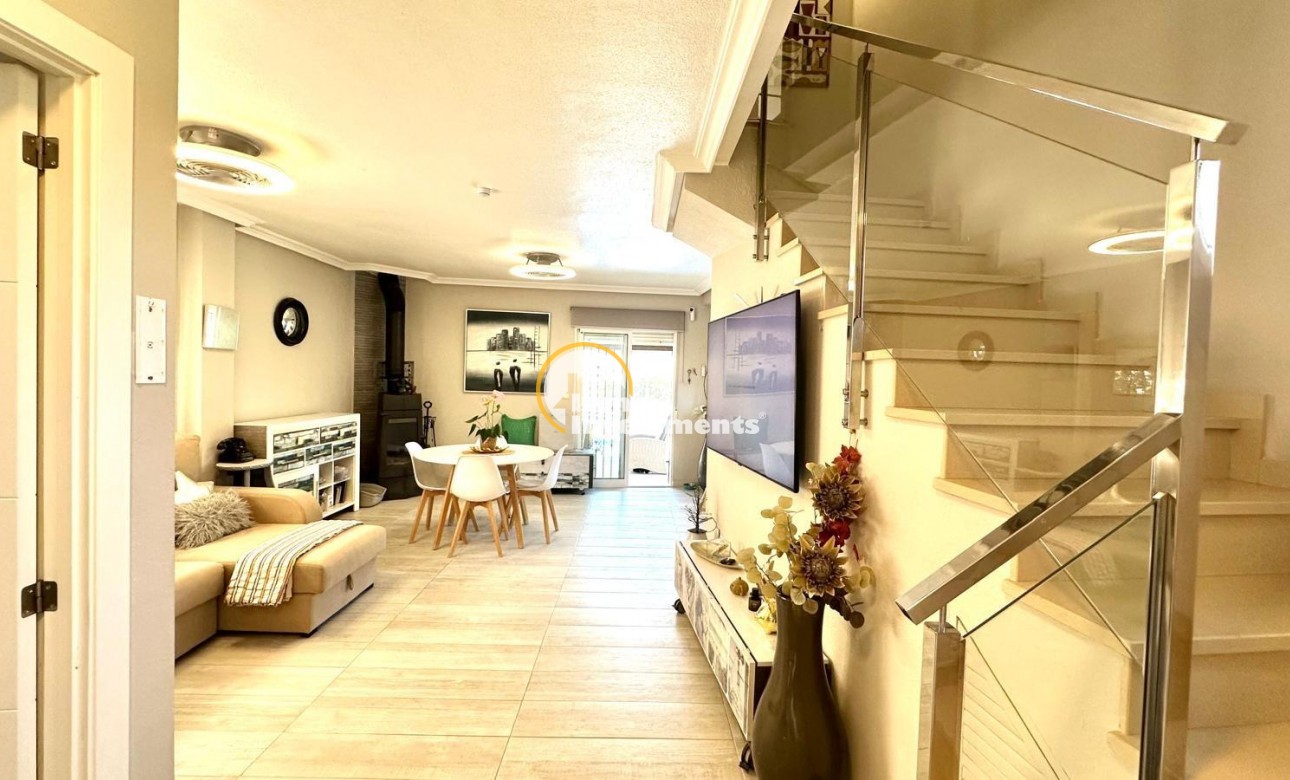 Reventa - Chalet independiente - Orihuela Costa - La Regia