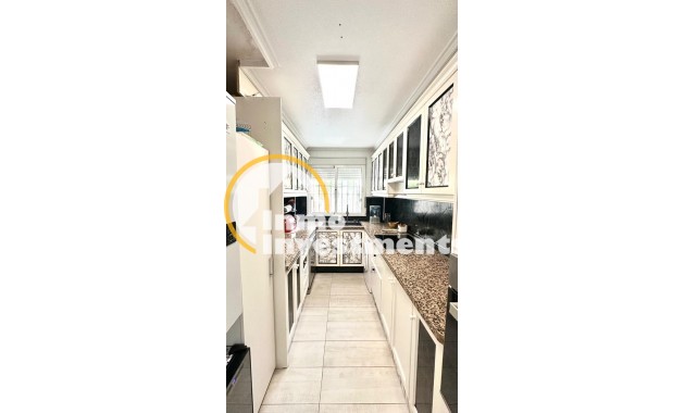 Reventa - Chalet independiente - Orihuela Costa - La Regia