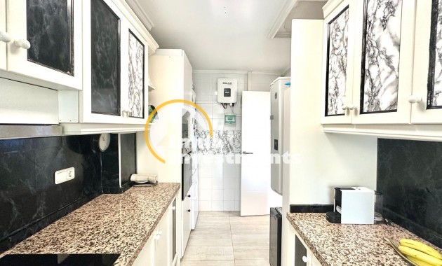 Reventa - Chalet independiente - Orihuela Costa - La Regia