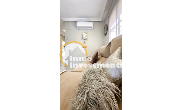 Reventa - Chalet independiente - Orihuela Costa - La Regia