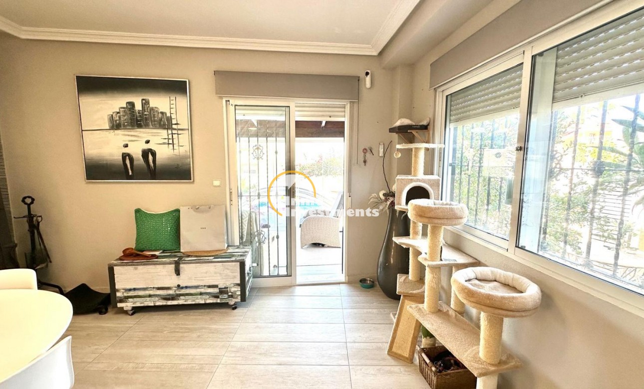 Reventa - Chalet independiente - Orihuela Costa - La Regia