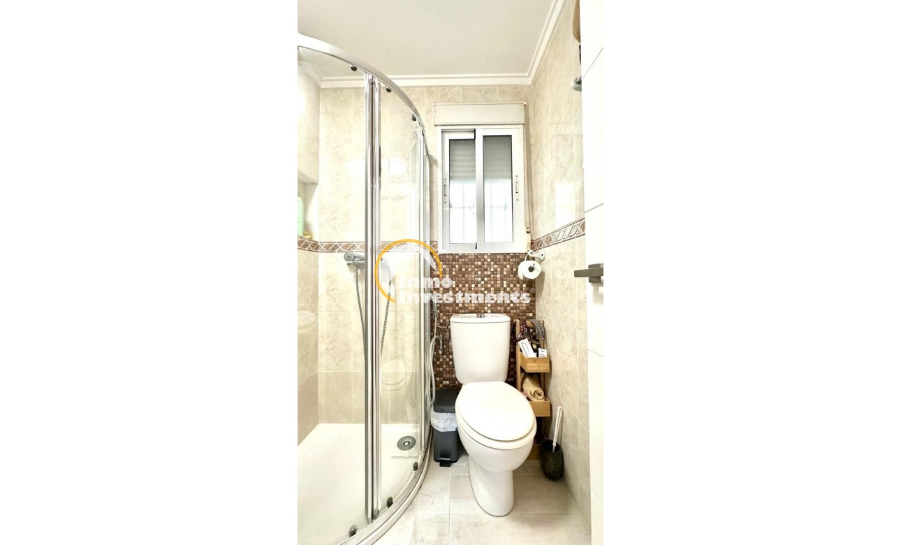 Reventa - Chalet independiente - Orihuela Costa - La Regia