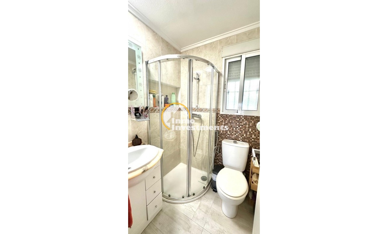 Reventa - Chalet independiente - Orihuela Costa - La Regia