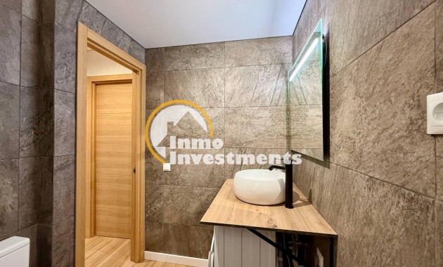 Reventa - Apartamento - Torrevieja - Acequion