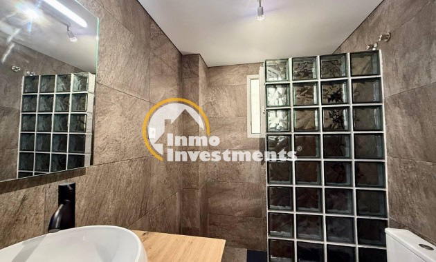 Reventa - Apartamento - Torrevieja - Acequion