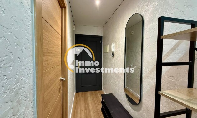 Reventa - Apartamento - Torrevieja - Acequion