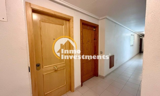 Reventa - Apartamento - Torrevieja - Acequion