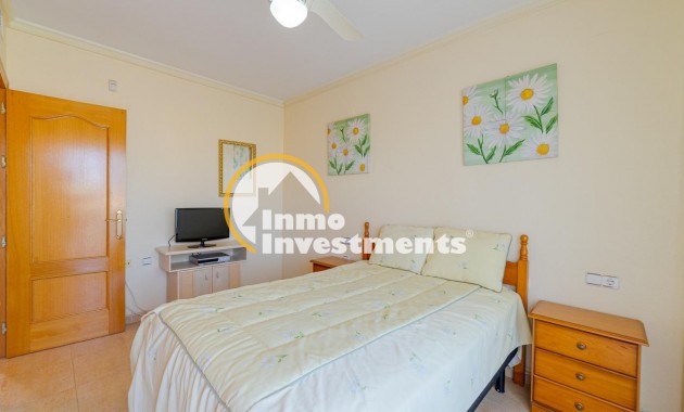 Reventa - Chalet adosado - Torrevieja - Punta Prima