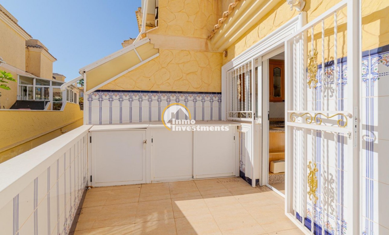 Reventa - Chalet adosado - Torrevieja - Punta Prima
