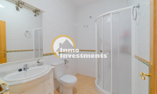 Reventa - Chalet adosado - Torrevieja - Punta Prima