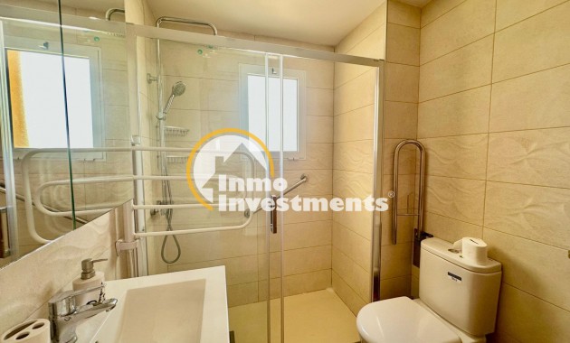 Resale - Apartment - Torrevieja - Torreblanca