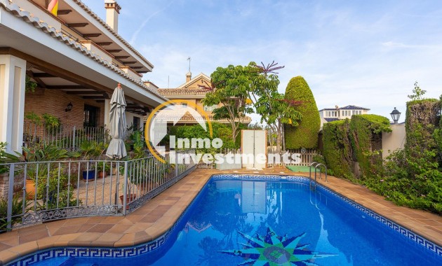 Reventa - Chalet independiente - Torrevieja - La Veleta