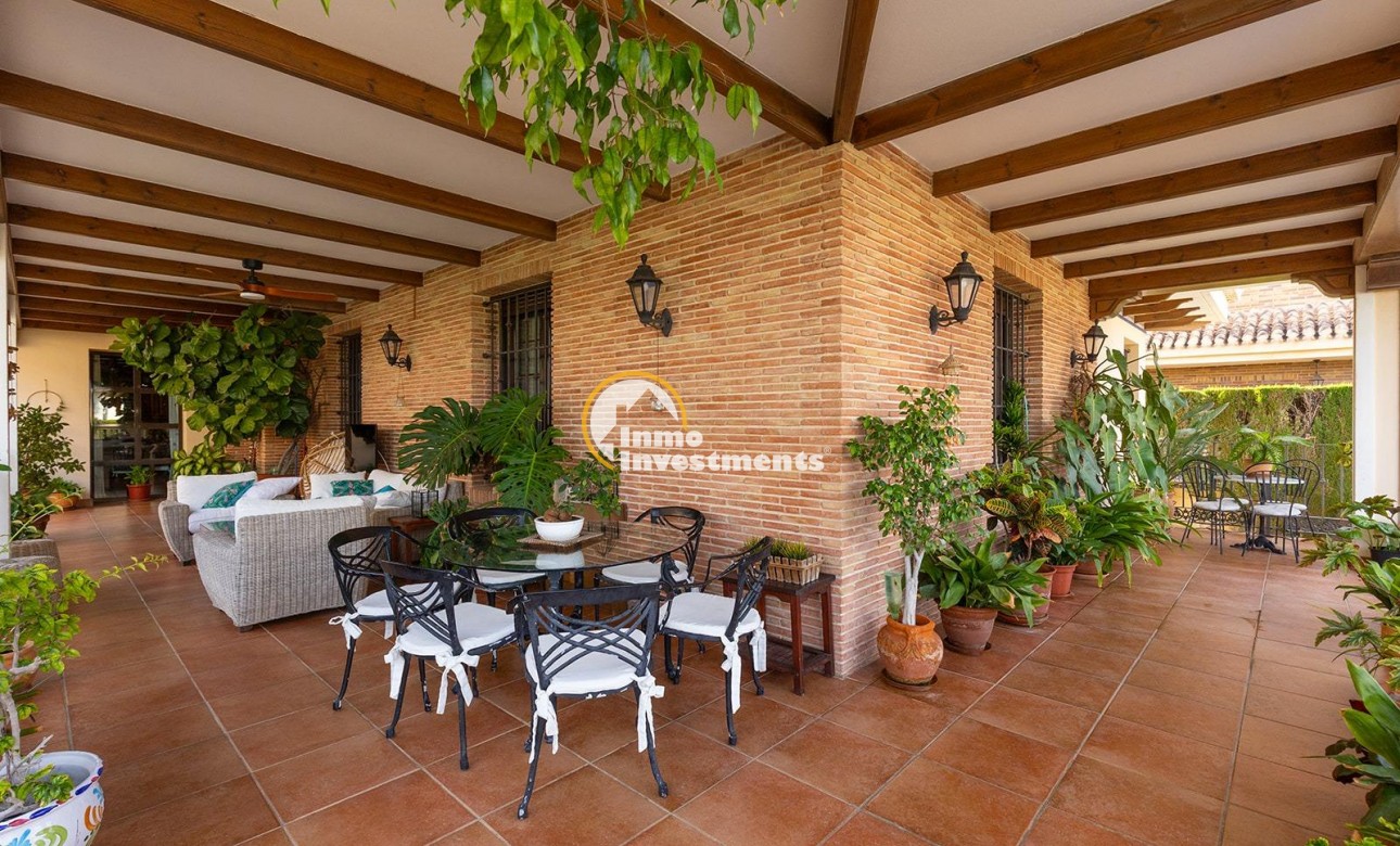 Reventa - Chalet independiente - Torrevieja - La Veleta