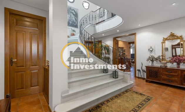 Reventa - Chalet independiente - Torrevieja - La Veleta