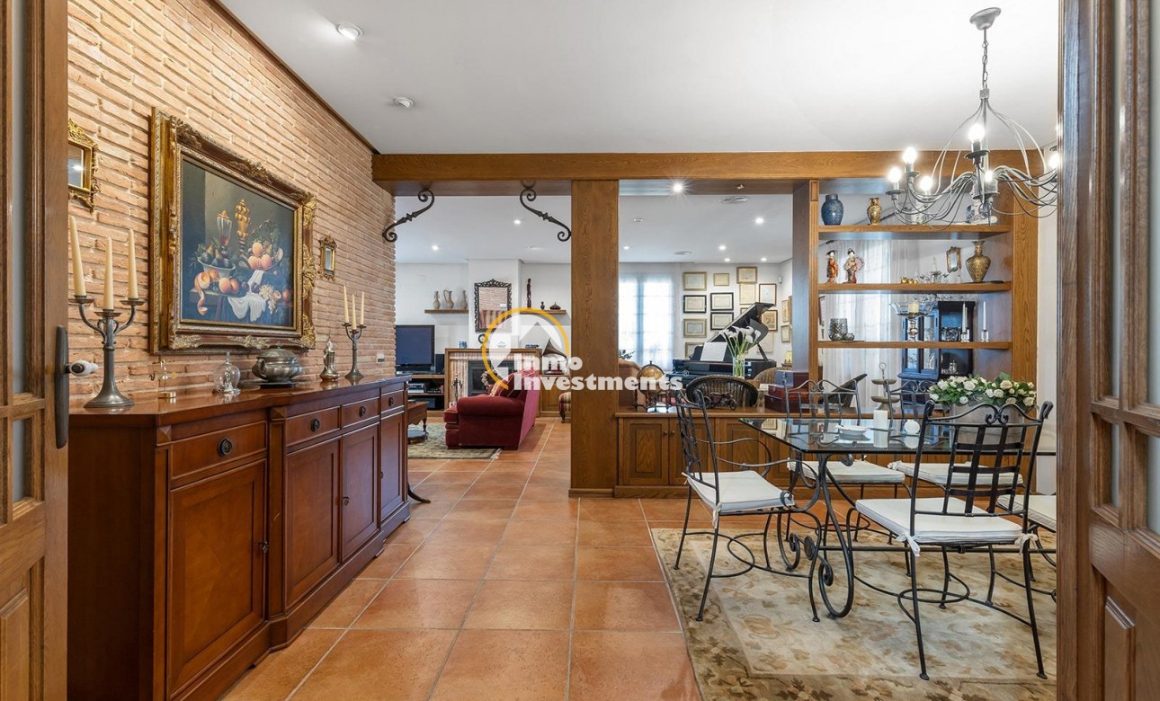 Reventa - Chalet independiente - Torrevieja - La Veleta