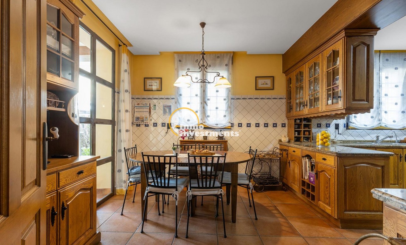 Reventa - Chalet independiente - Torrevieja - La Veleta