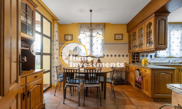 Reventa - Chalet independiente - Torrevieja - La Veleta