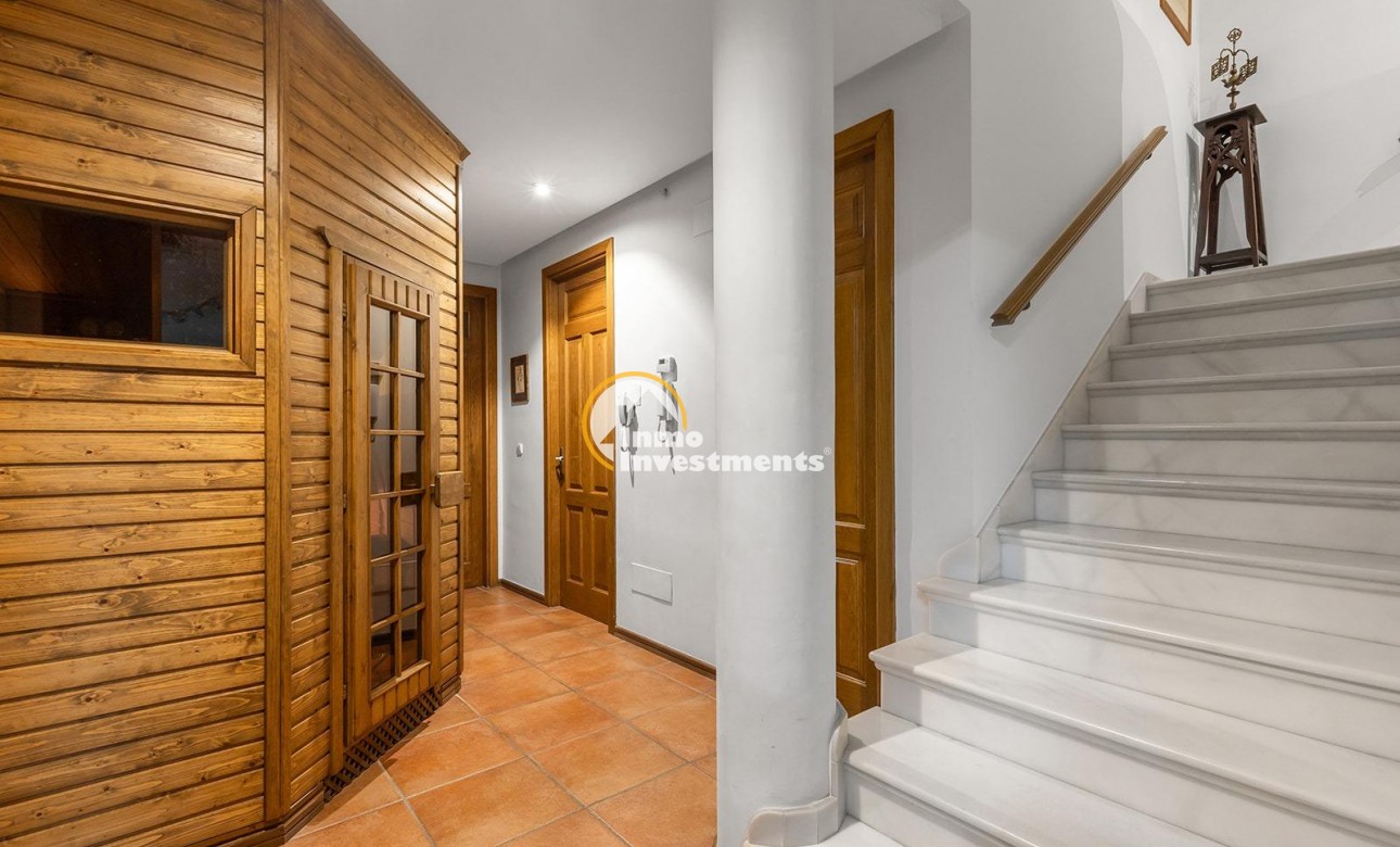 Reventa - Chalet independiente - Torrevieja - La Veleta