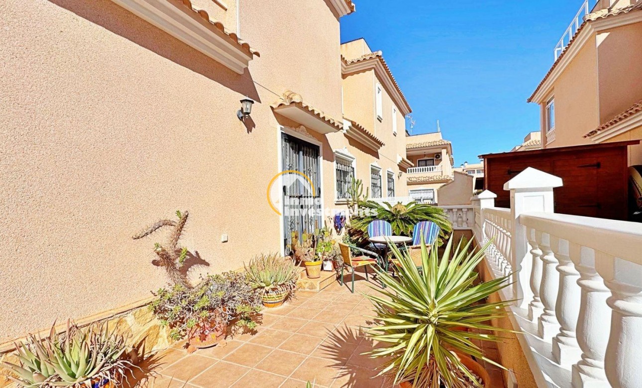 Reventa - Chalet independiente - Orihuela Costa - Los Dolses