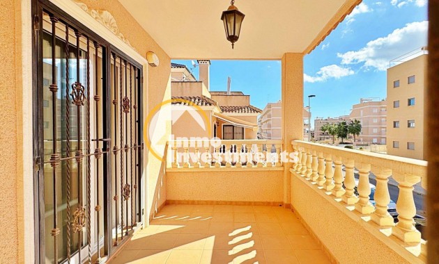 Reventa - Chalet independiente - Orihuela Costa - Los Dolses