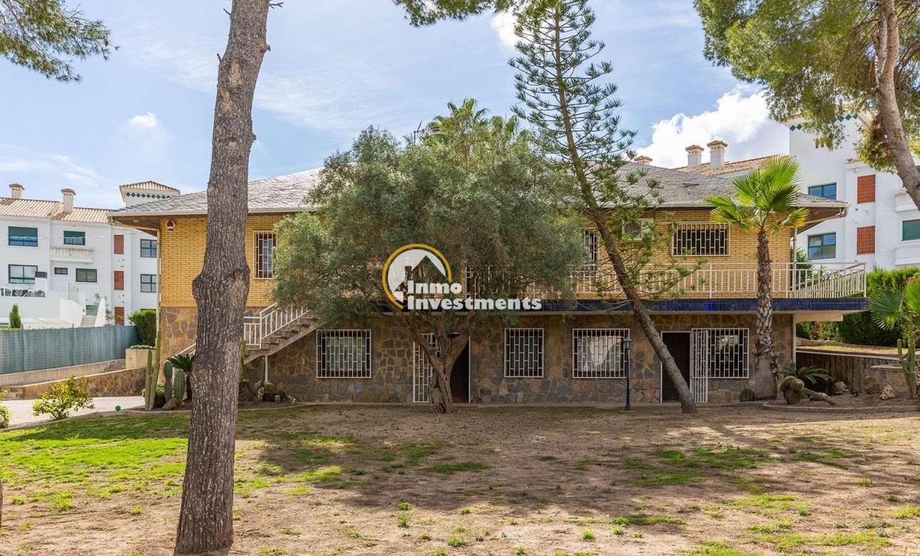 Bestaande bouw - Villa - Orihuela Costa - 