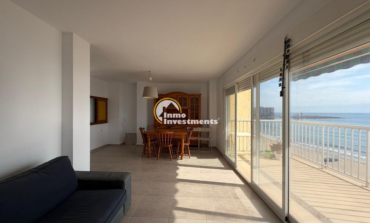 Resale - Apartment - Torrevieja - Playa de Los Locos