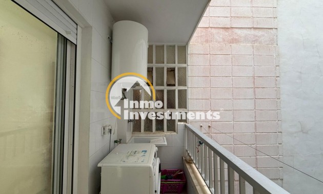 Resale - Apartment - Torrevieja - Playa de Los Locos