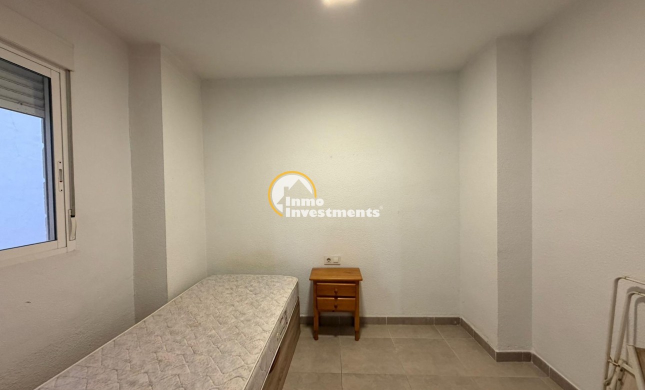 Resale - Apartment - Torrevieja - Playa de Los Locos