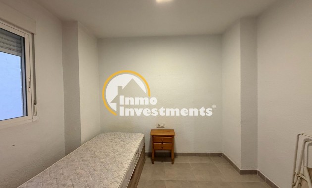 Resale - Apartment - Torrevieja - Playa de Los Locos